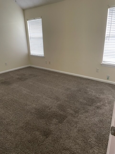 Building Photo - 16 Stoney Hill Rd