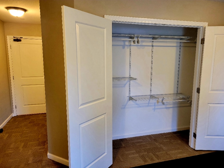 Building Photo - 2301 W James Lee Blvd