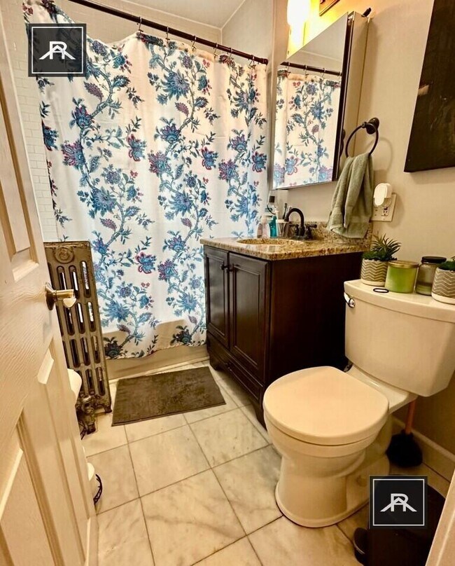 Building Photo - 3 bedroom in Brighton MA 02135
