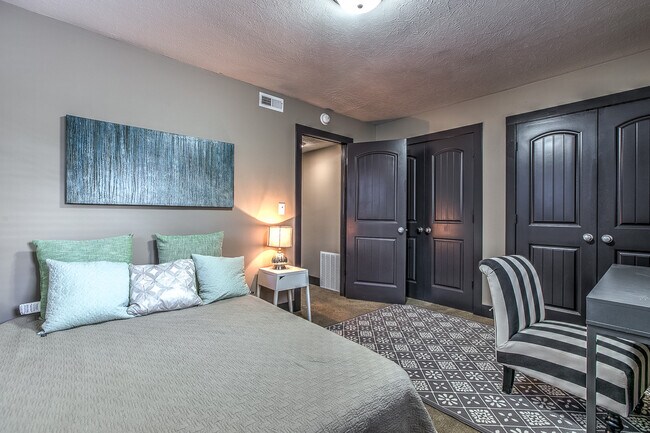 Building Photo - 3115 Marcy St