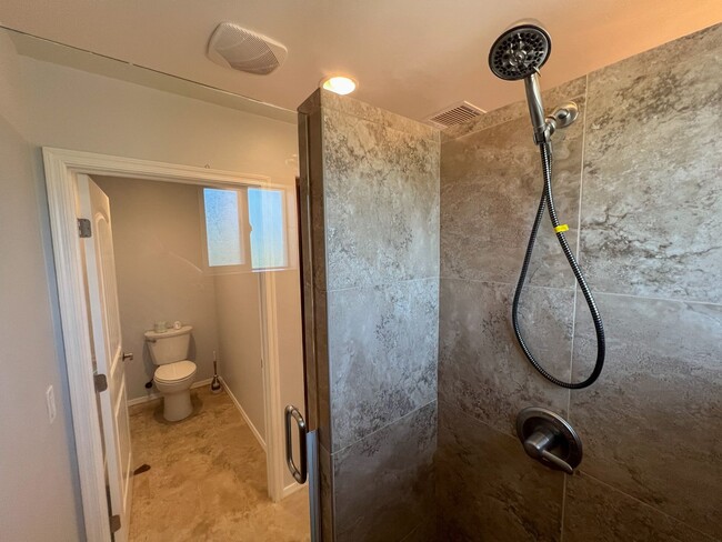 Building Photo - JUST REDUCED!! HOUSE -  COTTONWOOD - VERDE VILLAGE