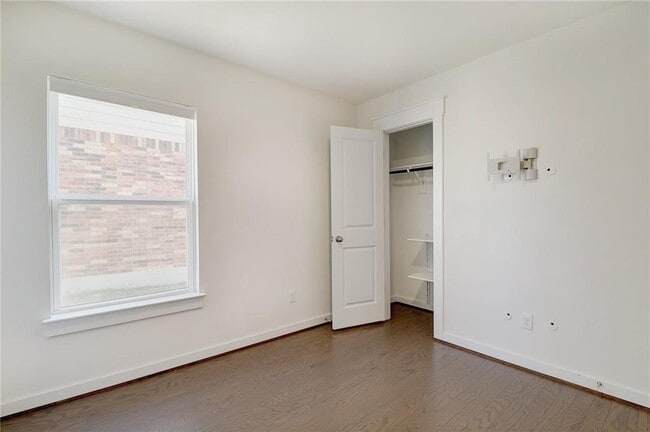 Building Photo - 17118 Alturas Ave