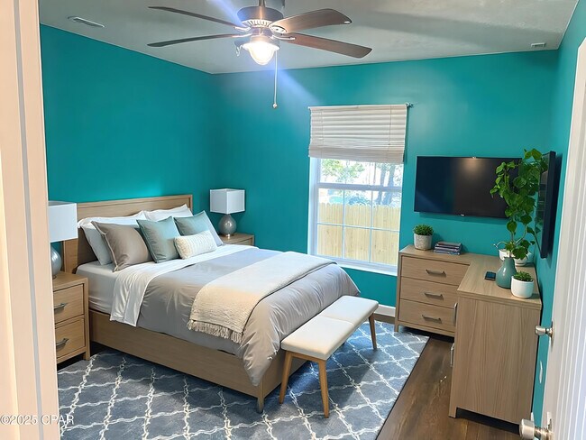 Building Photo - 728 Mulberry Ave