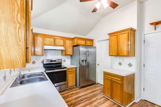 Building Photo - 5316 Trail Dr