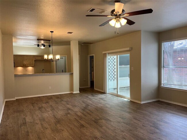 Building Photo - 813 Black Locust Drive West
