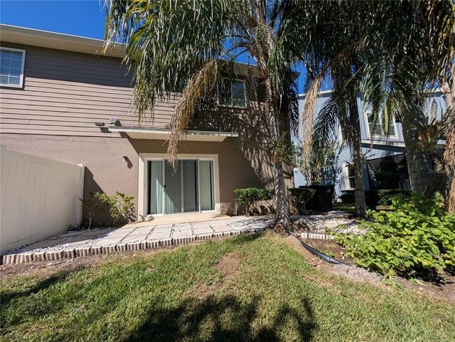 Building Photo - 2203 Chatham Pl Dr