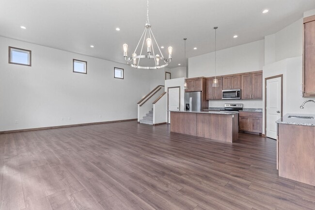 Building Photo - 2714 10th St W