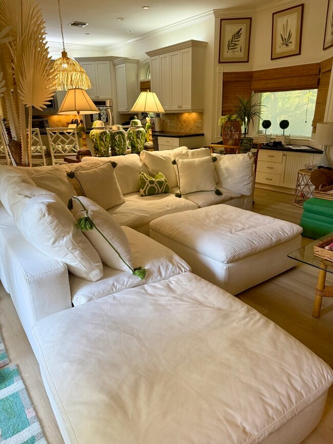 Building Photo - 1220 Indian Mound Trail