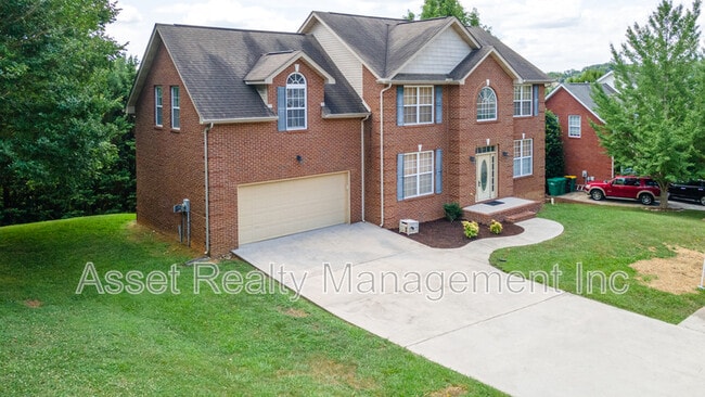 Building Photo - 8334 Bay Gardens Ln