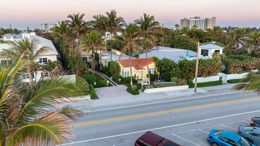 Building Photo - 88 S Ocean Blvd