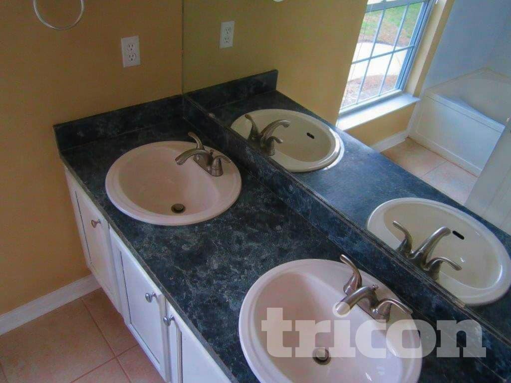 Building Photo - 12351 Silent Brook Trail N
