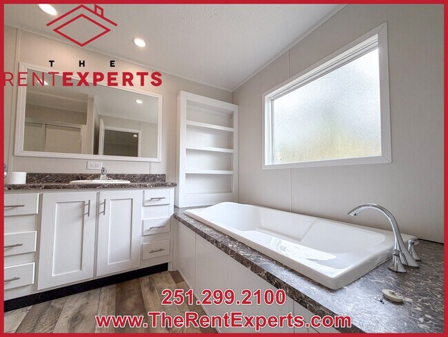 Building Photo - 4883 Christopher Rd