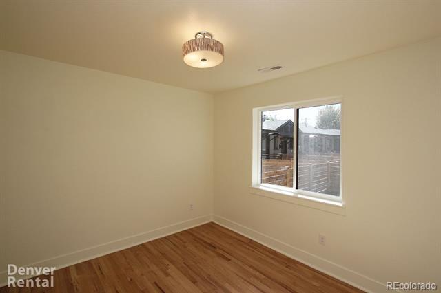 Building Photo - 1620 Utica St