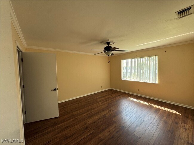 Building Photo - 4070 Looking Glass Ln