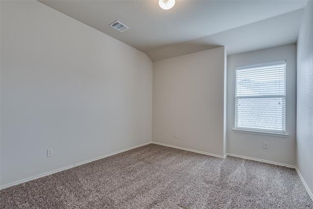 Building Photo - 1305 Lone Pine Dr