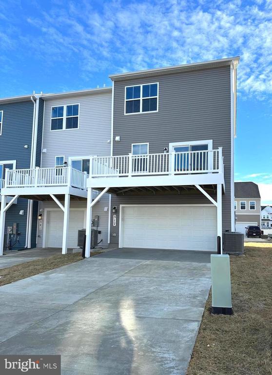 Building Photo - 317 Short Br Dr