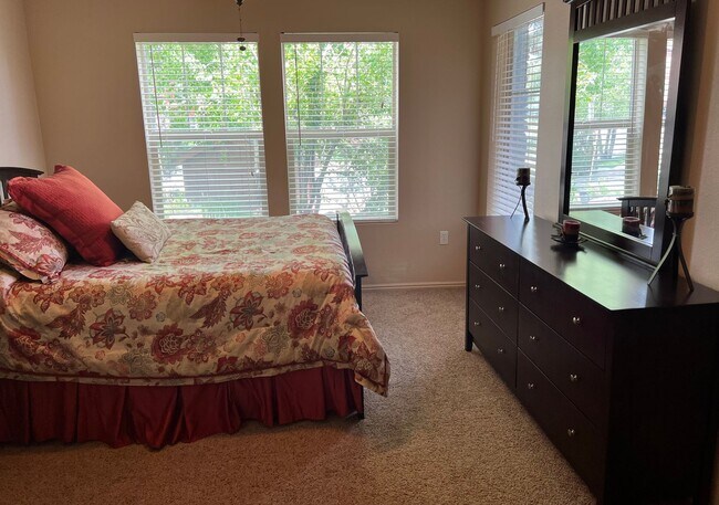 Building Photo - Foxbay @ The Jordanelle