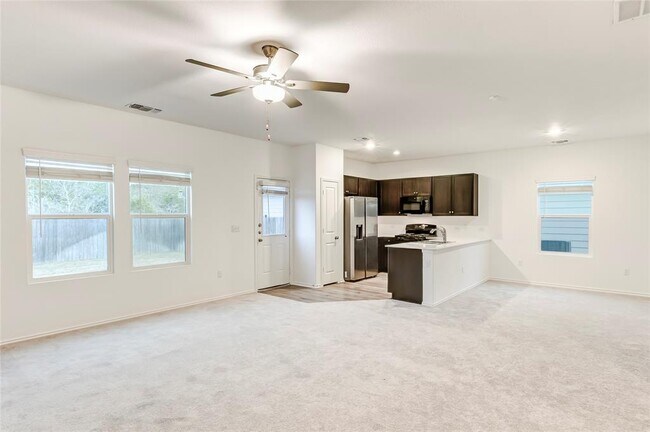 Building Photo - 7706 Poppy Petal Dr