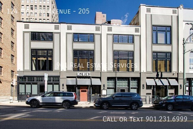 Building Photo - 124 Monroe Ave