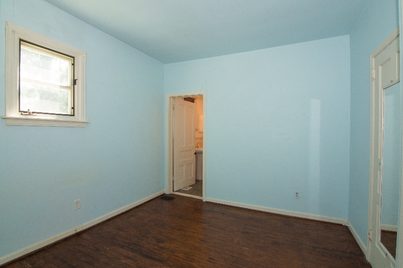 Building Photo - 1111 W Huron St