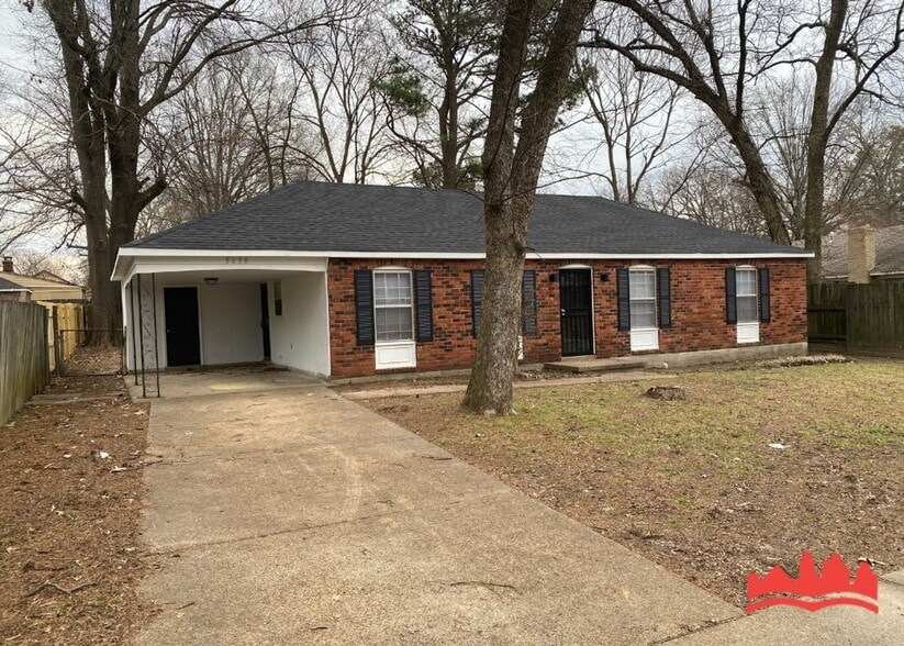 Primary Photo - 5038 Applewood Dr