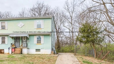 Building Photo - 2 bed 1 bath