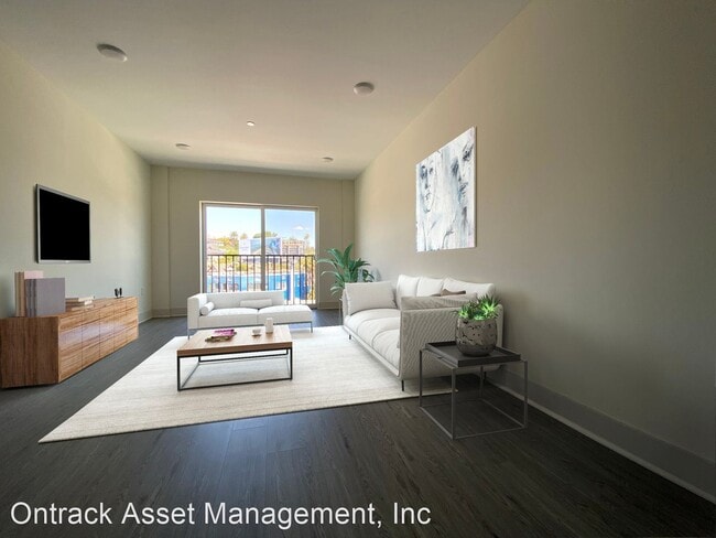 Building Photo - 2022 Sunset Blvd