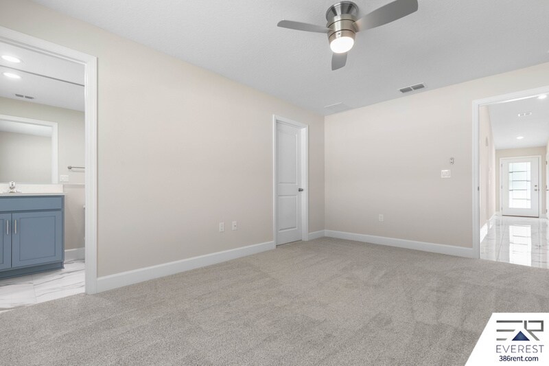 Building Photo - 16 Zoffer Ct