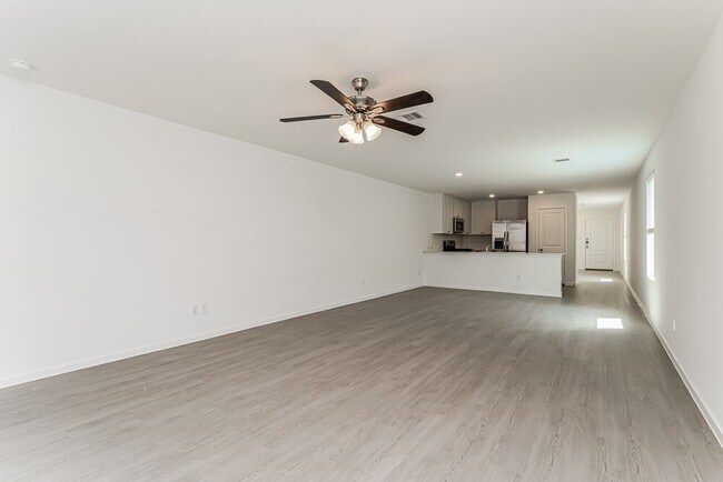 Building Photo - 1717 Lofty Cedar Ct