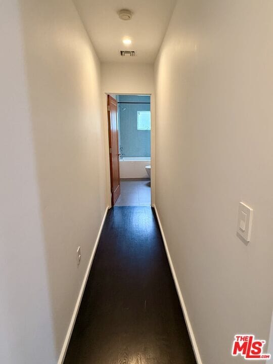 Building Photo - 4248 Lexington Ave