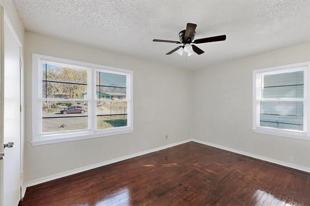 Building Photo - 3817 Vanette Ln