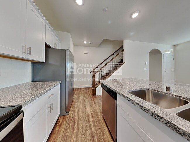 Building Photo - 92 Cabaletta Lane