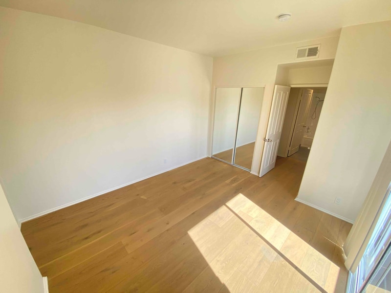 Building Photo - 5405 Kester Ave