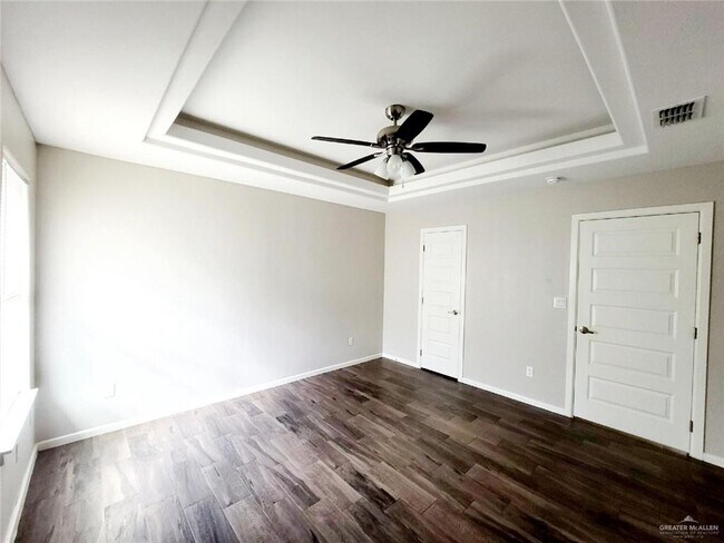 Building Photo - 12 Taxco Ct