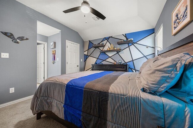 Building Photo - 128 Las Colinas Dr