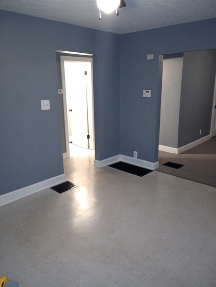 Downstairs front room - 3308 Kirby Ave
