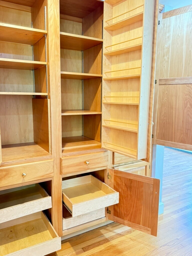 Kitchen Pantry Wall - 20 Partridge Ln