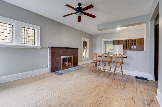 Building Photo - Historic Charm Meets Modern Living in the Heart of Lowry Hill
