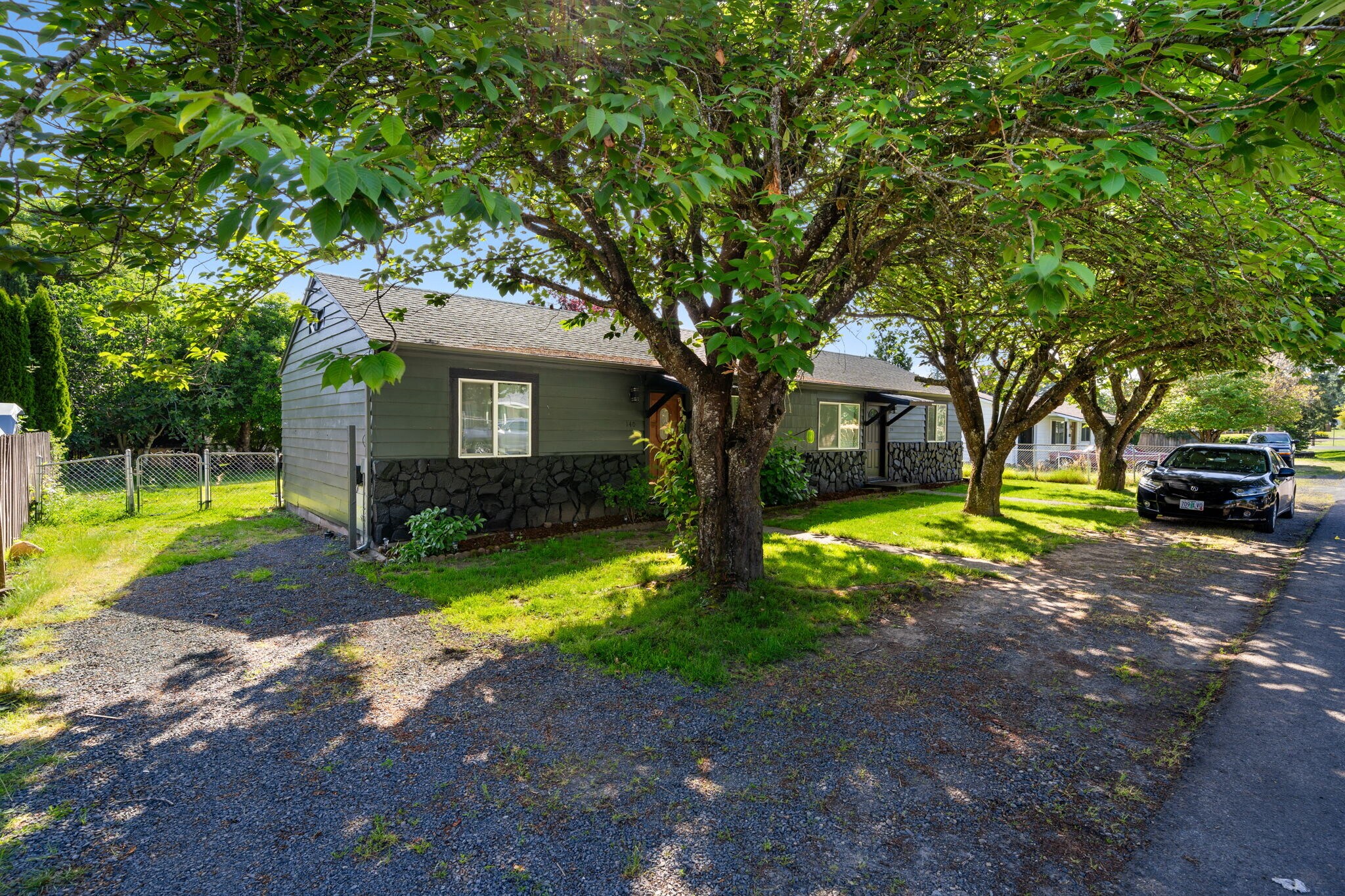 Building Photo - 140 4th St