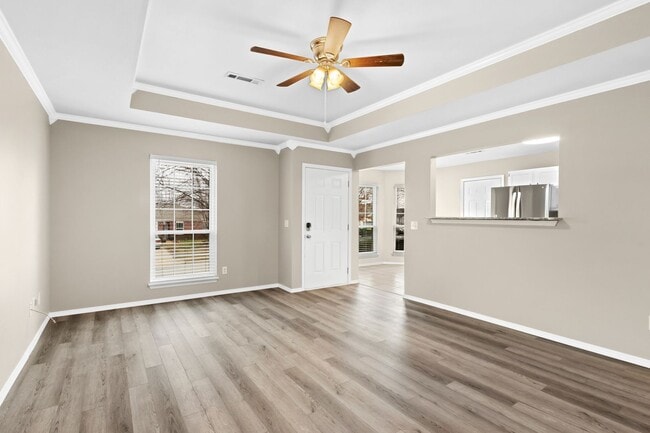 Building Photo - Completely Renovated Springdale Home - Clo...