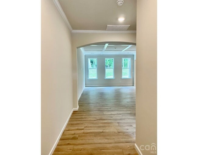 Building Photo - 8234 Merryvale Ln