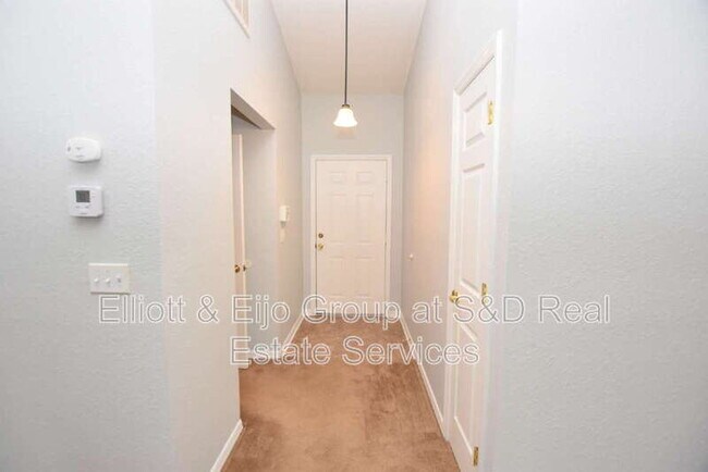 Building Photo - 1615 Laurel Meadows Dr