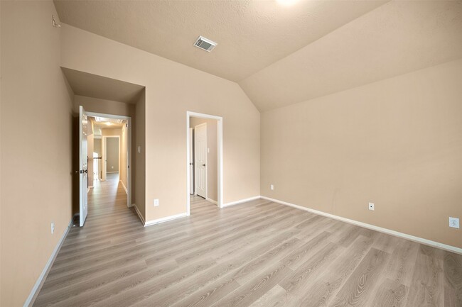 Building Photo - 12311 Amanda Meadows