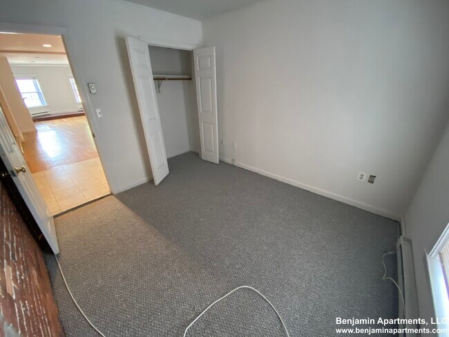 Building Photo - 1750 Washington St