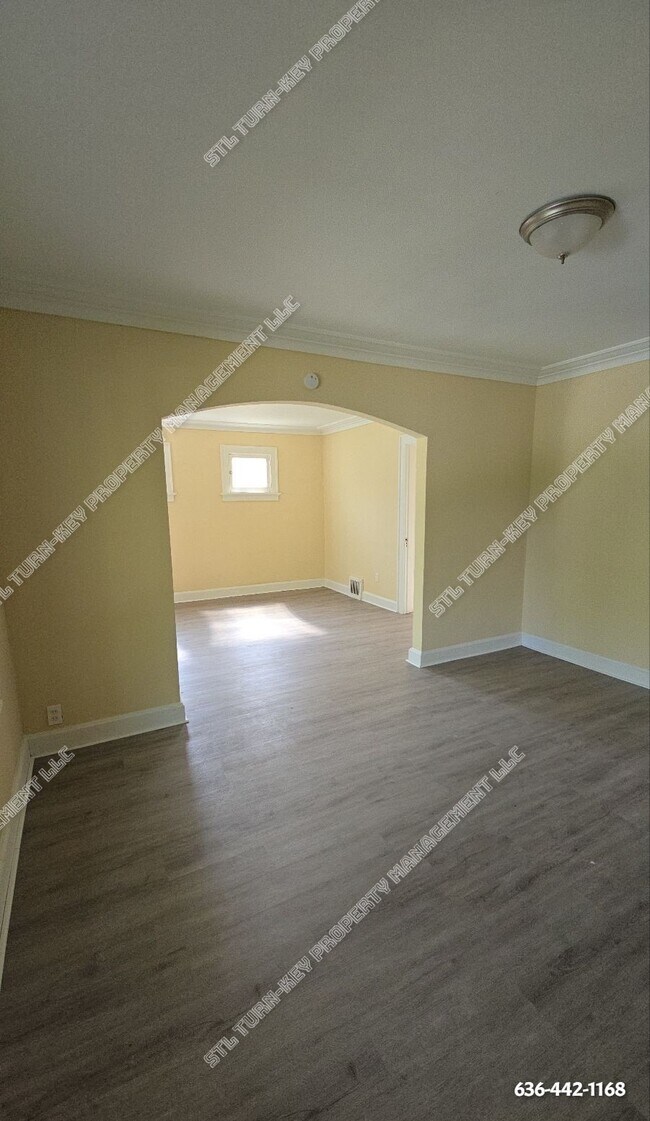 Building Photo - 3340 Werder Dr