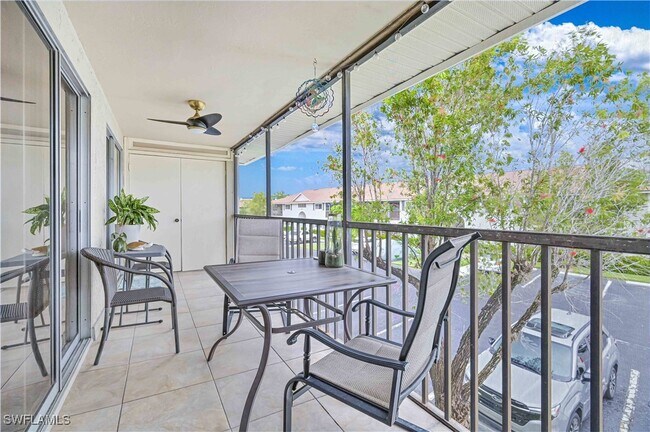 Building Photo - 14860 Summerlin Woods Dr