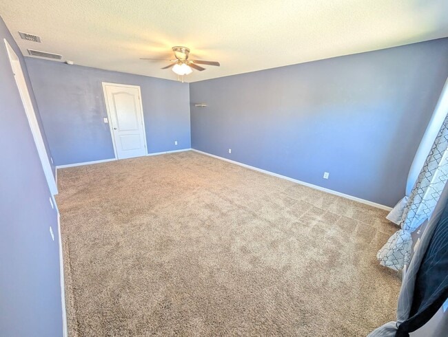 Building Photo - Spacious 5 Bedroom, 3 Bathroom Home with Flex Room, Loft & Pond View