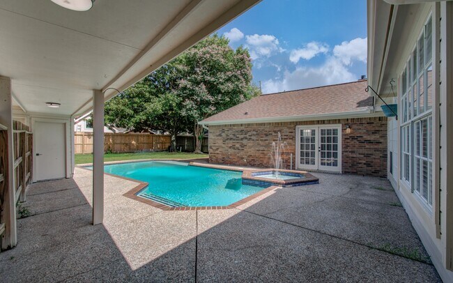 Building Photo - 1711 Stone Meadows Ln