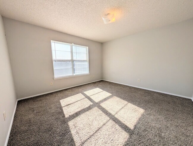 Building Photo - 6509 21st St