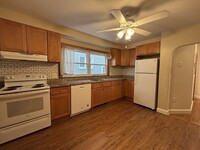 Building Photo - 184 Bucknam St